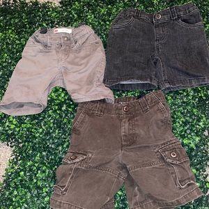 Bundle deal. 511 slim Levi’s grey. Black shorts & dark brown shorts